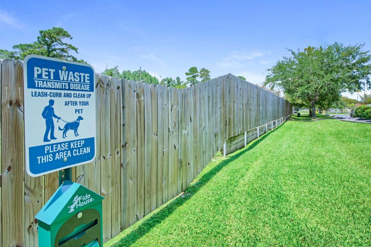 Hampton Inn Slidell Bagian luar foto